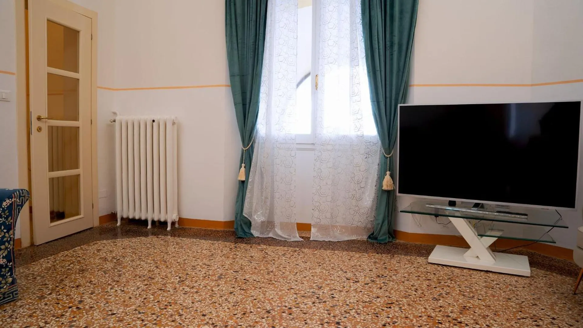 Home Sweet Home Μπολόνια