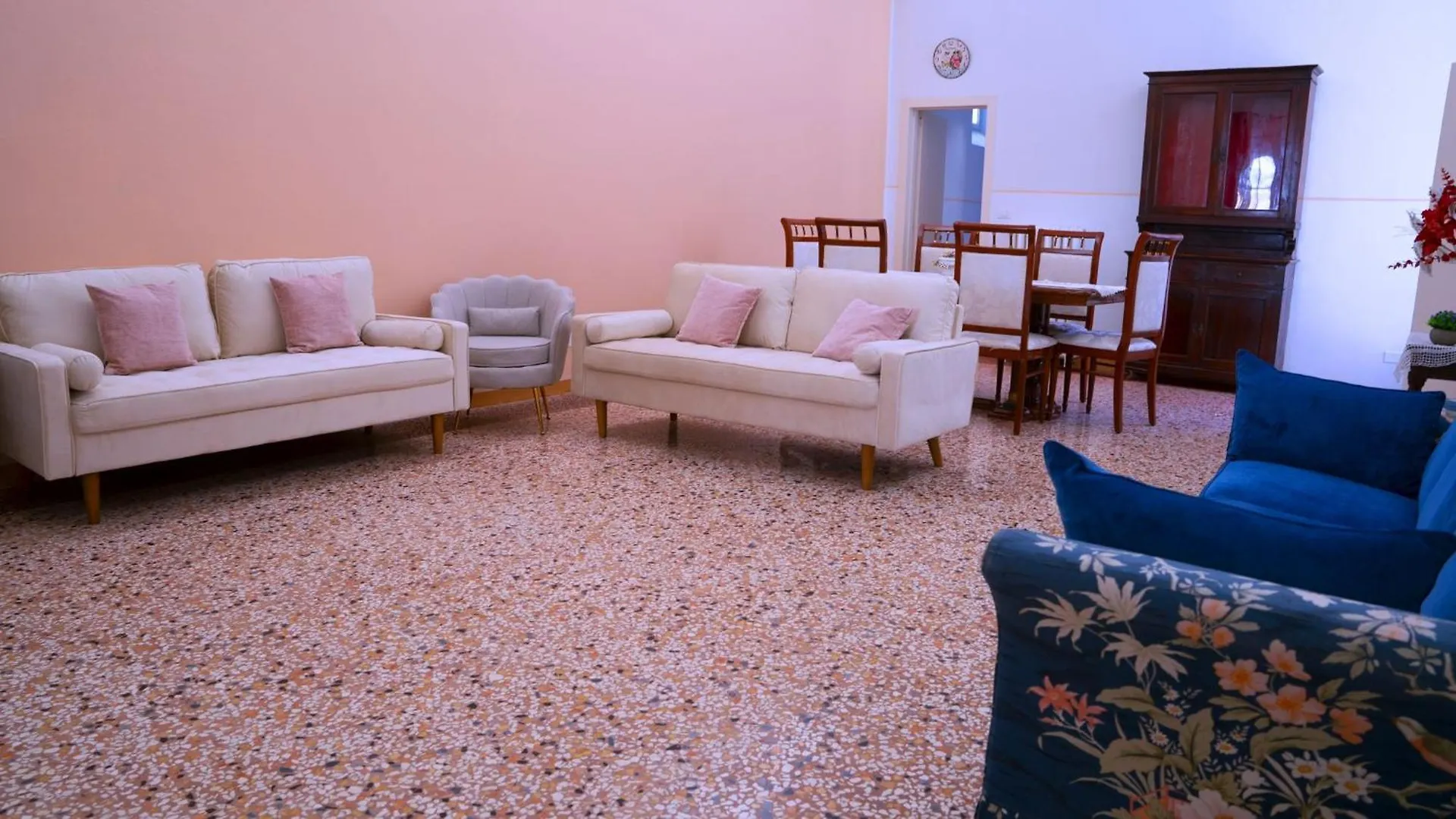 Home Sweet Home Μπολόνια 0*,